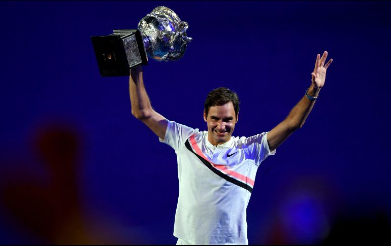Por segundo año consecutivo, Federer necesitó cinco sets para coronarse campeón en el primer grande de la temporada. EFE/J. Castro