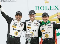 Campeones. Christian Fitipaldi, Joao Barbosa y Filipe Albuquerque, ganadores. AP/J. Raoux