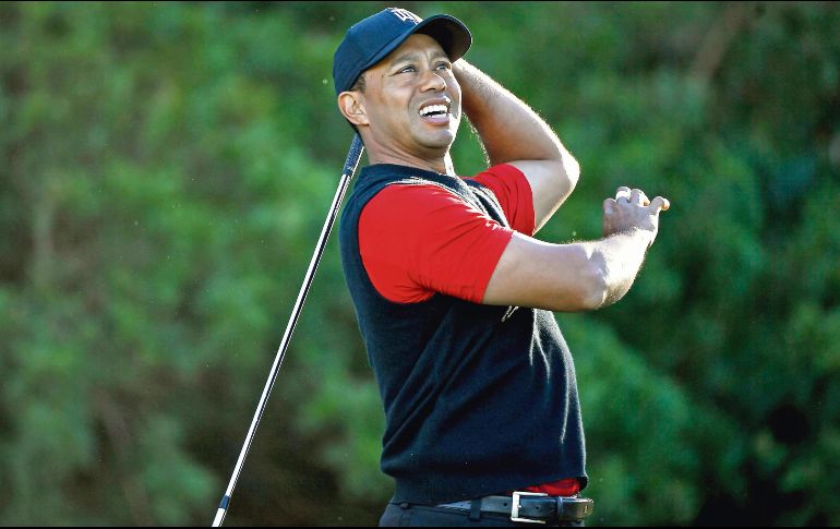 Poco a poco. En casi 30 meses, Tiger Woods sólo ha jugado en dos torneos. AFP/D. Miralle