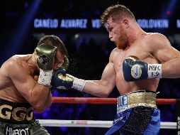 Golovkin y Álvarez protagonizaron una gran pelea el 16 de septiembre, la cual terminó en empate. AP / ARCHIVO