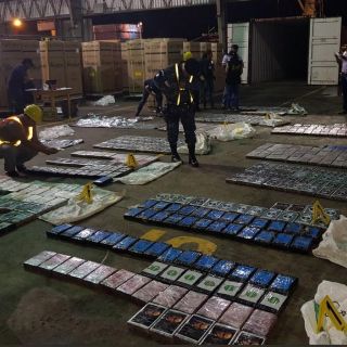 Decomisan en Guatemala 450 paquetes de cocaína