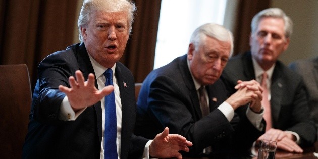 El FBI habr&iacute;a hecho uso indebido de espionaje respecto al "Rusiagate"