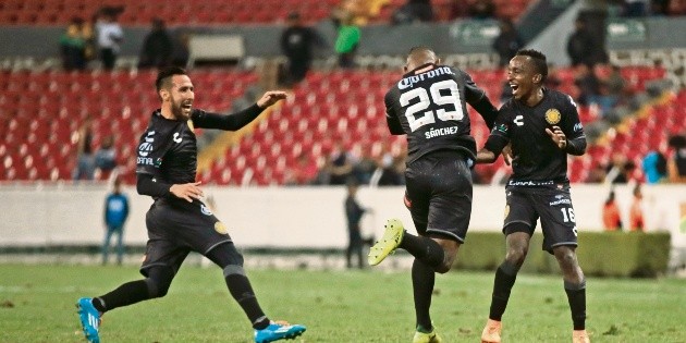 Leones consigue su primer triunfo