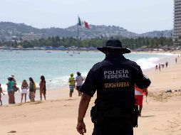 Los elementos llevan a acabo patrullajes por las playas y las principales zonas turísticas de Cancún. NTX / ARCHIVO