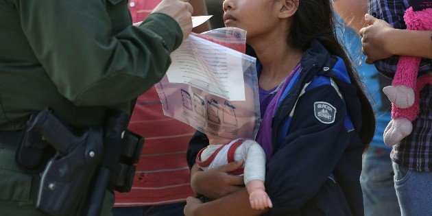 Buscan que menores deportados por EU se queden en Jalisco