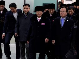 Los diez deportistas, entre los que se cuentan patinadores y esquiadores, se unen a las 12 jugadoras de hockey sobre hielo que se encuentran desde la semana pasada en Seúl AFP/J. Heon-Kyun