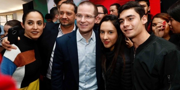 Ricardo Anaya defiende a Corral en Chihuahua