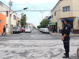 En junio de 2017, policías municipales cerraron al menos seis manzanas a la redonda para detener la venta de medicamentos en la zona. TWITTER/ Policía de Guadalajara