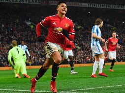 El ManU logró su par de anotaciones a través del belga Romelu Lukaku y del chileno Alexis Sánchez, quien se estrenó como goleador con el equipo en la Liga Premier. AFP / P. Ellis