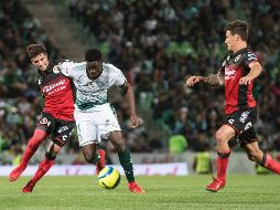 Acción del partido disputado entre Santos y Xolos en el estadio Corona TSM. MEXSPORT/E. Terrazas
