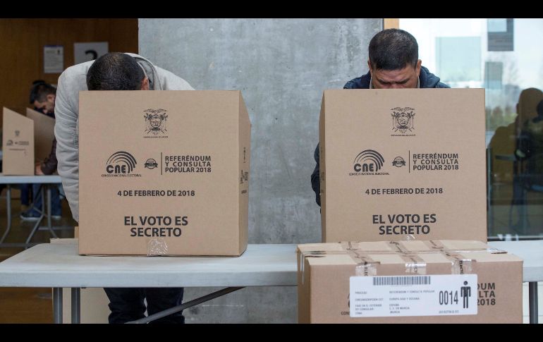 Podrán ejercer el derecho y obligación de sufragio en más de 35 mil juntas receptoras de voto. EFE/M. Guillén
