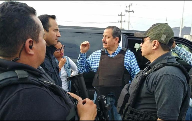 Raúl Sánchez Jiménez, fiscal general, se trasladó hasta Ocotlán para supervisar los operativos de seguridad montados luego de los bloqueos. TWITTER/@FiscaliaJal