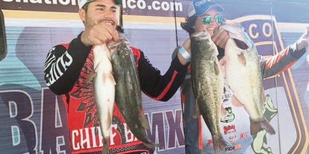 Juan Ro Chagoy&aacute;n fue el mejor pescador en Chapala