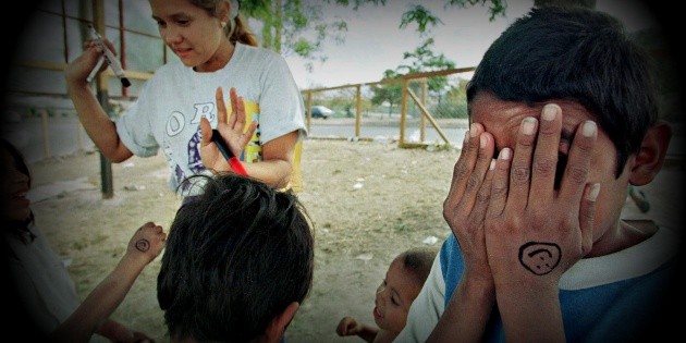 Un pap&aacute; secuestra a sus ocho hijos para "protegerlos de la sociedad"