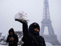 Autoridades pronostican nevadas para toda la semana en la mayor parte de Francia. AFP / L. Bonaventre