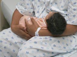 Más de un centenar de niñas son madres cada año en España antes de cumplir los quince. EL INFORMADOR / ARCHIVO