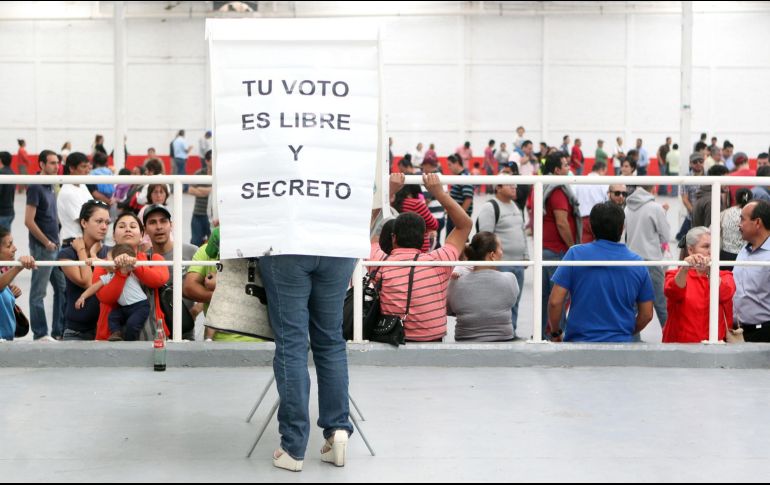 El INE y Facebook firmaron un convenio de colaboración rumbo a la jornada electoral del 1 de julio. EL INFORMADOR / ARCHIVO