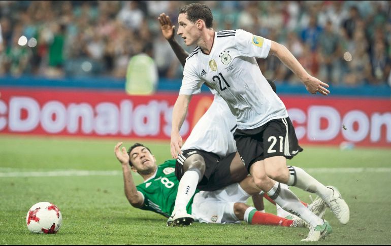 Alemanes y mexicanos se enfrentaron por última vez en la Copa Confederaciones de Rusia del año pasado. Se verán de nuevo las caras en el Mundial. MEXSPORT