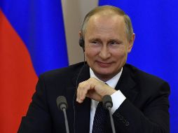 Los sondeos pronostican que Putin podría imponerse en las votaciones por una mayoría abrumadora. AP/ARCHIVO