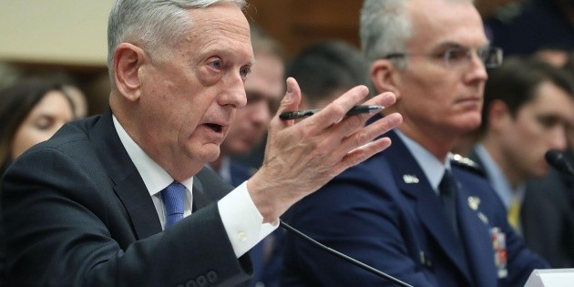 Rusia y China, la "principal prioridad" del Pent&aacute;gono: James Mattis
