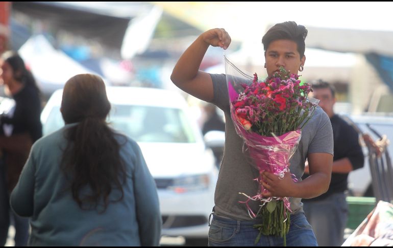 Según el estudio, lo que más regalan los hombres mexicanos son ramos de flores. EL INFORMADOR/ ARCHIVO
