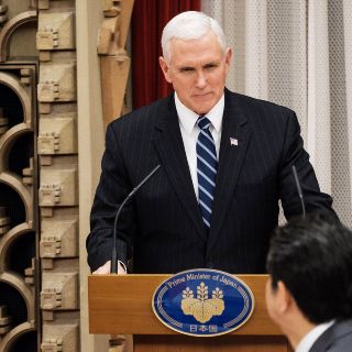 Pence anuncia nuevas sanciones contra Corea del Norte