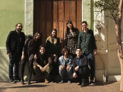 Equipo editorial. De izquierda a derecha; Alejandro González, Karla Preciado, Carlos Armenta, Militza Ledezma, Erandi Barbosa, Erika Rivera, Francisco Estrada y Julio Rivas. ESPECIAL/Sol Talamantes