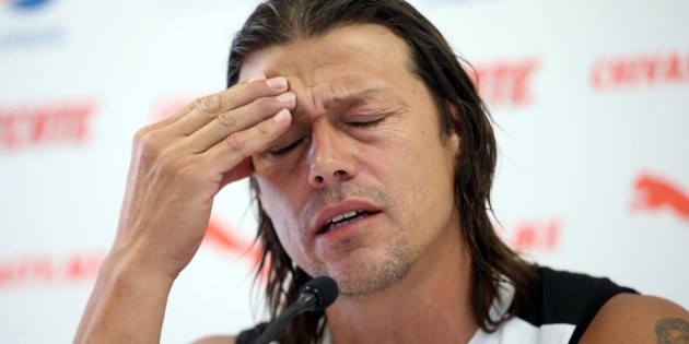 Chivas deber&aacute; elegir entre Liga MX o Concachampions