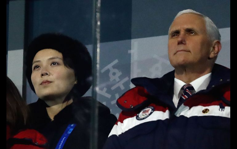 En el palco de honor, Kim Yo-jong coinicidió con el vicepresidente de Estados Unidos, Mike Pence.