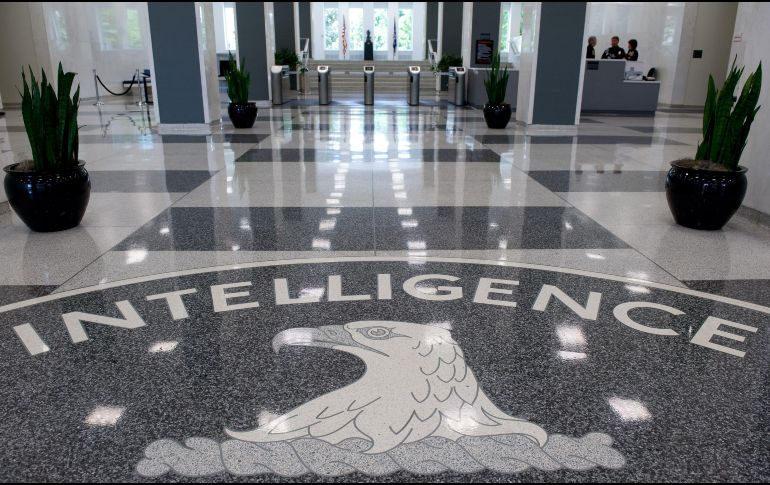 El artículo publicado asegura que agentes de la CIA pasaron buena parte de 2017 intentando recuperar programas de espionaje informático robados a la NSA. AP / ARCHIVO