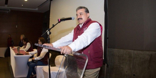 Morena elige a Carlos Lomel&iacute; como candidato a gobernador de Jalisco