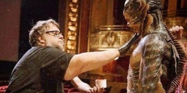 Doug Jones defiende a Guillermo Del Toro tras nueva acusaci&oacute;n de plagio