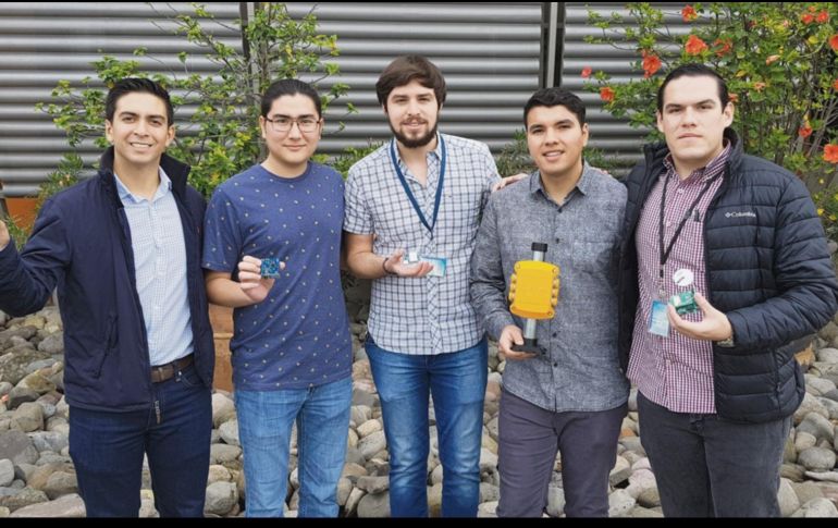 Los emprendedores. De izquierda a derecha, Raúl González, Regino Vega, Rodrigo Sansores, Edgar Rivera e Isaac Jesús Romero. ESPECIAL