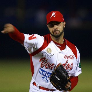 Detienen a Esteban Loaiza en EU por posesión de drogas