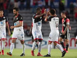 El triunfo de la fecha anterior le permite pensar a Lobos en pegarle ahora al campeón del balompié nacional. MEXSPORT / ARCHIVO