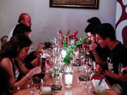 Este 14 de febrero se puede tomar como un pretexto para pasar un tiempo de calidad con las personas que queremos, sin importar el lugar donde se celebre. EL INFORMADOR/ARCHIVO