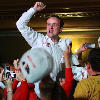 Mikel Arriola rechaza ser intolerante y homofóbico