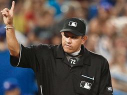 Ley en el diamante. El ampáyer mexicano Alfonso Márquez ha estado presente en cuatro Series Mundiales. AP