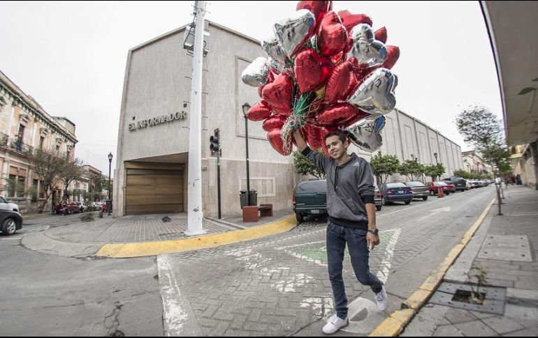 El 57 por ciento de los mexicanos gastará entre 730 y dos mil pesos en el Día de San Valentín. EL INFORMADOR / ARCHIVO