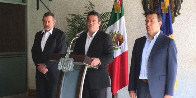 Luis Carlos N&aacute;jera regresa, ahora como secretario del Trabajo