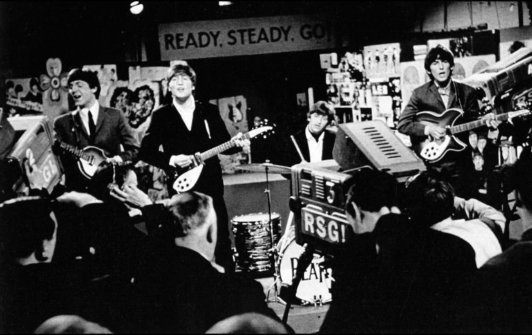The Beatles. La banda inglesa durante uno de sus primeros conciertos; la agrupación será homenajeada en el Diana. ESPECIAL