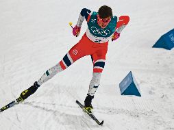 Johannes Klaebo. Con el oro obtenido ayer, el noruego se convirtió en el campeón olímpico más joven en el esquí de fondo. AFP