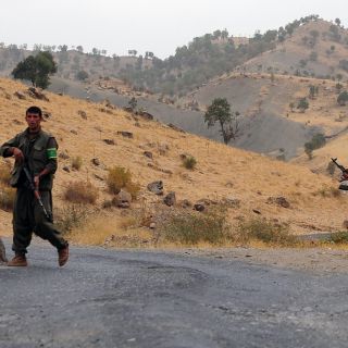 Cazas turcos bombardean posiciones kurdas en Iraq