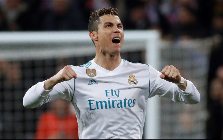 Cristiano Ronaldo celebra el primer gol de los merengues. EFE/J. Martín