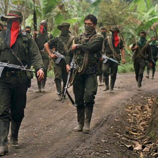 Ordenan capturar a ocho líderes del ELN por reclutar menores en Colombia