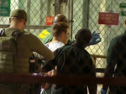 Cruz, un huérfano de 19 años cuya madre murió el año pasado, fue encausado por homicidio el jueves por el ataque en la secundaria en Parkland. AP / School Shooting Florida