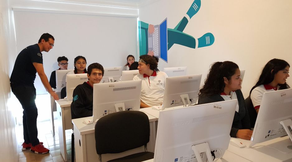 Esperan atender mil jóvenes al mes e incubar 10 proyectos. EL INFORMADOR / I. Martínez