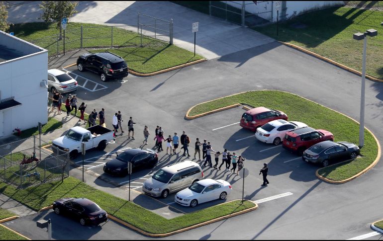 La acción evitó otro posible tiroteo masivo, después de que 17 personas murieran y 15 resultaran heridas el miércoles en una escuela de Florida, a manos de un ex alumno de 19 años. AP / ARCHIVO