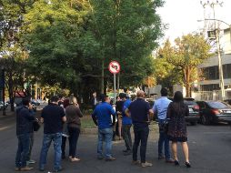 En la Ciudad de México la alerta sísmica avisó del movimiento telúrico y se evacuaron la mayoría de los edificios. EFE / A. Cruz