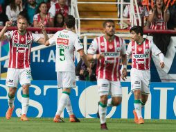 Carlos González (#32) sorprendió a los Rayados y anotó goles que abrieron y cerraron el marcador a favor de Necaxa. MEXSPORT